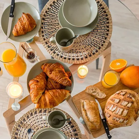 Le Nouveau Monde - Chic Et Confortable Apartment *